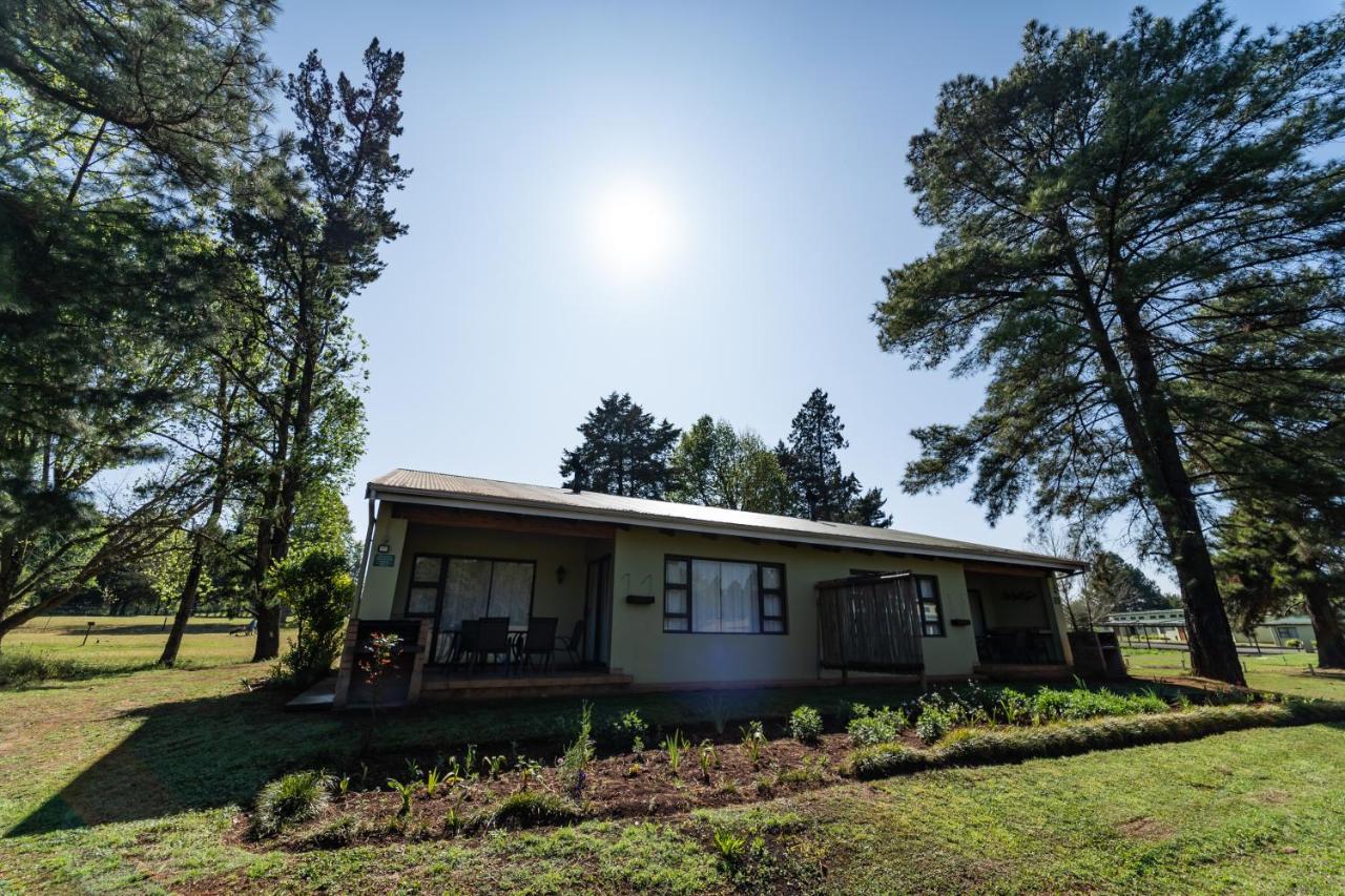 Gooderson Monks Cowl Golf Resort 3*